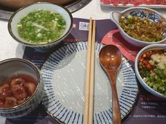 -牛村来人潮汕牛肉火锅(西单店)