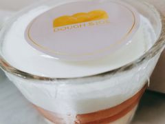 桃子酸奶-Dough&Joe团憩(瑞虹天地月亮湾店)