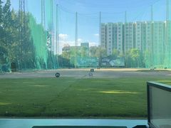 -仙霞高尔夫练习场-停车场