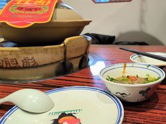 -沙胆彪炭炉牛杂煲(上海日月光广场店)