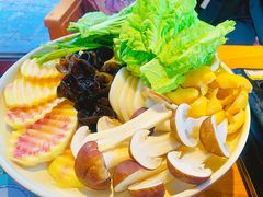 -民食香·腊排骨野生菌美食(木府店)
