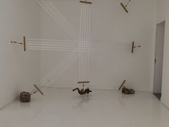 -胶囊画廊