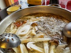 -老石黑山羊毛驴肉火锅(金凯广场店)