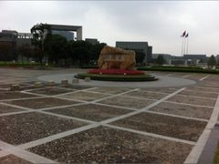 校门-同济大学(嘉定校区)