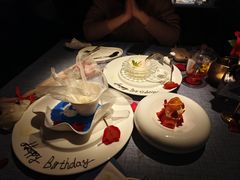 -弦月窗LUNETTE BY AMANDA(复兴路店)