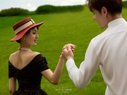 点击看大图 -挪娅婚纱摄影皇家会所