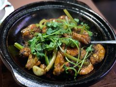 原味啫啫鸡配鲜虾-大头唛·啫鸡煲.粤菜.专门店(289艺术园区店)