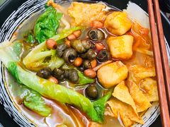 -笋果坊螺蛳粉(竹园小区店)