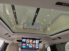 -理想汽车(世纪汇店)