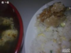 烧麦，蛋炒饭和鸡蛋汤-杭州小笼包(地质大学店)