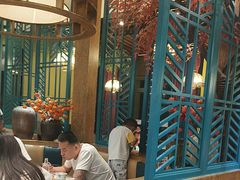 -黄泥岗·地道湖北菜(奥特莱斯店)