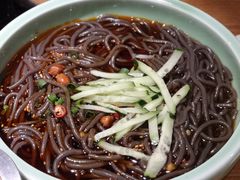 酸辣蕨根粉-德香苑脆皮烤鸭·经典(爱融荟城店)