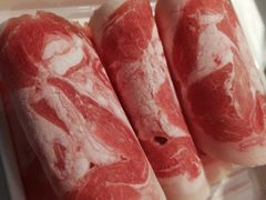 -百品聚旋转火锅(号外店)
