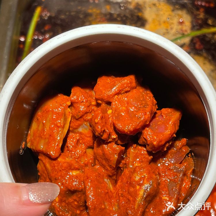 打卡看得见东方明珠的重庆火锅！宴山城！