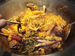 -山河屯铁锅炖(哈西站店)