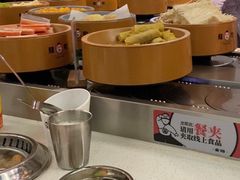 -龍歌自助小火锅(市南金茂湾店)