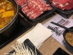 -呷哺呷哺(新世界百货望京店)