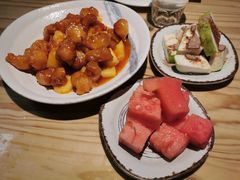 菠萝咕噜肉-黄鹤天厨·泡椒田鸡创始者(莲花店)