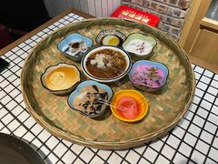 -董眼镜火锅(洪崖洞总店)