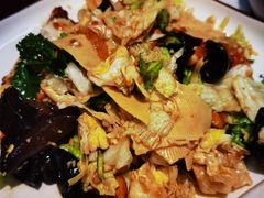 手撕大拌菜-民间瓦缸煨汤館(嵩山路店)