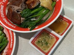 双拼饭叉烧拼油鸡-明腾壹间茶餐厅(新都会花园广场店)