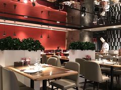大堂-四季民福烤鸭店(西单华威约饭街店)