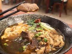 -尊品原汁牛肉面