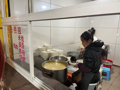 -文山荷鲜居(翠湖店)