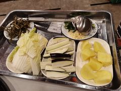 -小火炕铁锅炖鱼