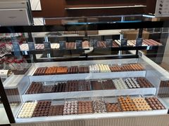 -Laderach 莱德拉(上海环贸iapm店)