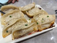 -小姜锅贴(凤凰街店)