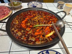 -旧街市鲜货老火锅(大光路店)