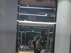 -威克健身游泳(万菱汇店)