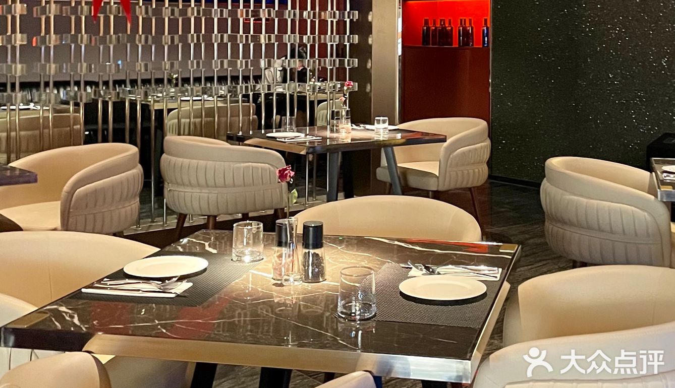 体验🈵️分！大余杭超赞牛排🥩好好好好吃