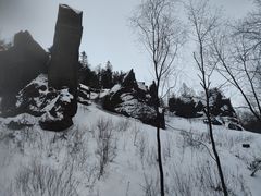 -峡谷浮石林景区