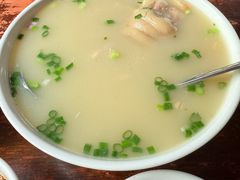 雪豆炖蹄花-牛王庙(龙华花园店)