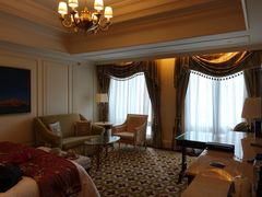 -广州富力丽思卡尔顿酒店