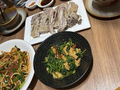 -贯贯吉·清真餐厅(浙江中路店)