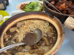 -直落玻璃（瓦煲）肉骨茶