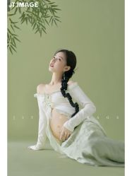 点击看大图 -专注孕妇照亲子照·纪田摄影