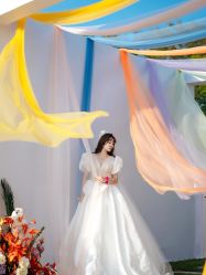 -伯瓷皇后婚纱艺术空间