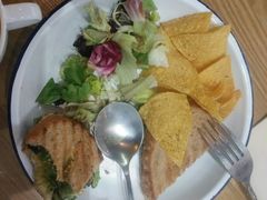 -HELLO 27 意面·沙拉·帕尼尼