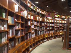 -博览书店(越秀悦汇天地店)