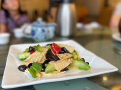 丝瓜云耳炒腐竹-美极鲜食坊(宝安南路店)