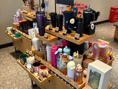 -星巴克臻选(周浦万达店)