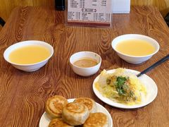 -清真吴记门钉肉饼·喜多利