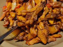 -绿草地·湘菜(7mall店)