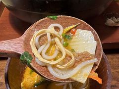 -银米·云南传统过桥米线(双廊黑金冠店)