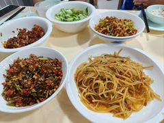 -笨罗卜浏阳菜馆(龙华鹏润达店)