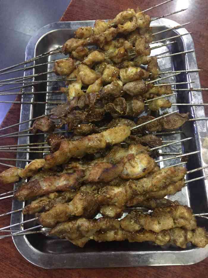 唐僧肉烧烤-"参加活动的时候,朋友重点推荐的餐厅.开始.